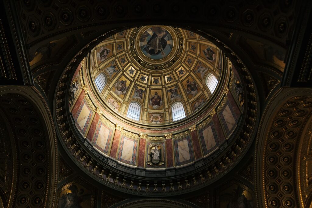 inside view of the dome st stephens basilica